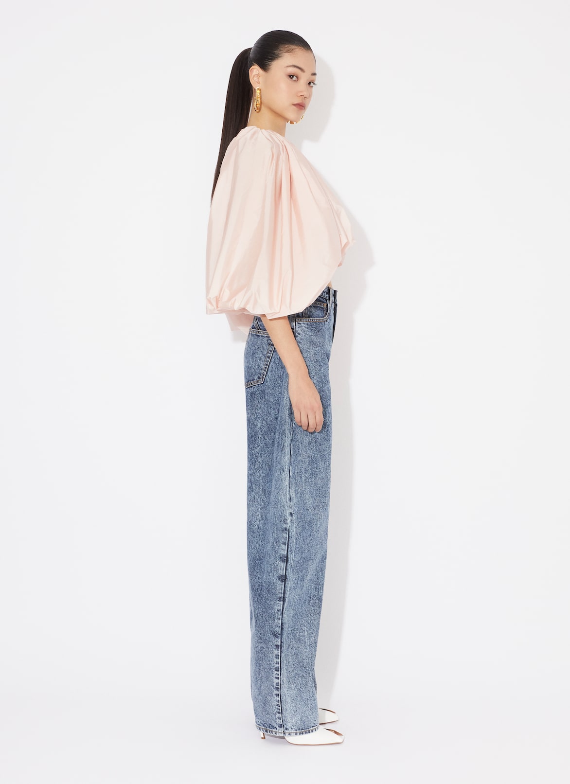 HIGH WAISTED ROUND JEANS ALAÏA LIGHT BLUE HIGH WAISTED ROUND JEANS